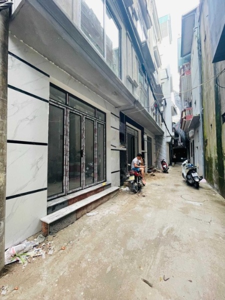 Bán nhà 5 tầng 36 m² tại Đường Trần Khát Chân, Phường Thanh Nhàn, Hai Bà Trưng, Hà Nội